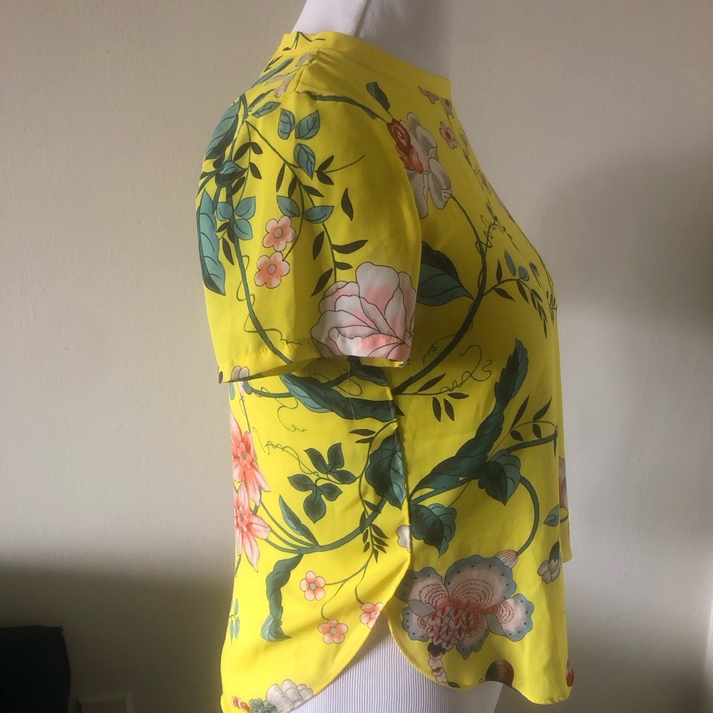 Loft Floral Top Size M Petite - Picture 3 of 9